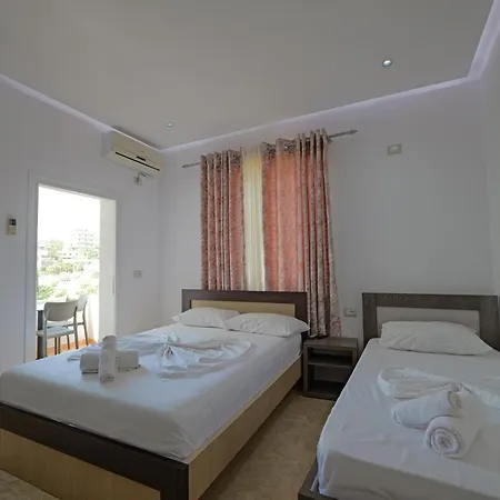 Vila Blue Moon Apartment Ksamil