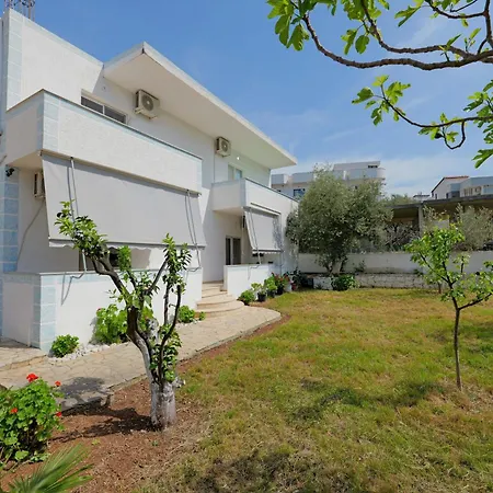 Vila Blue Moon Appartamento *