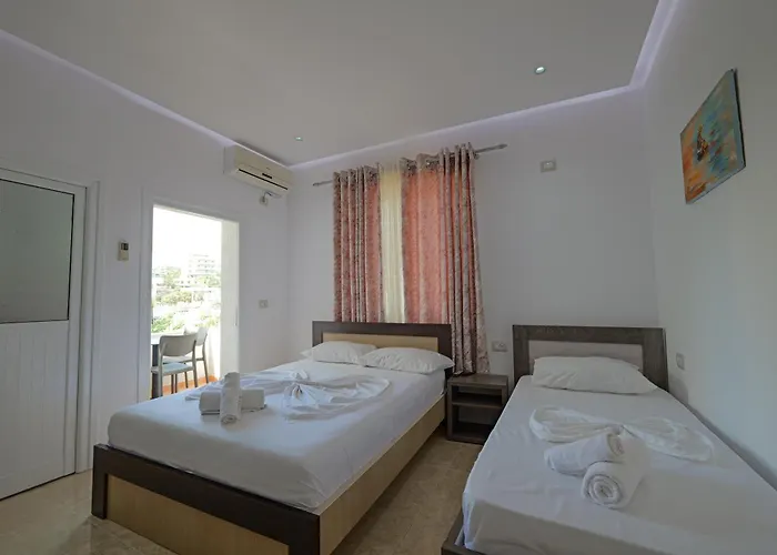 Vila Blue Moon Lejlighed Ksamil